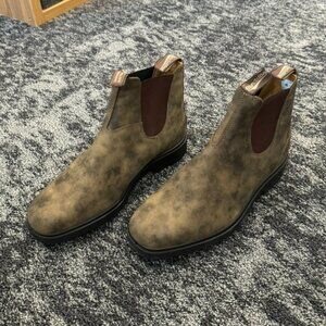 NIB Blundstone Elastic Sided Boot Dress (US13, Rustic Brown)